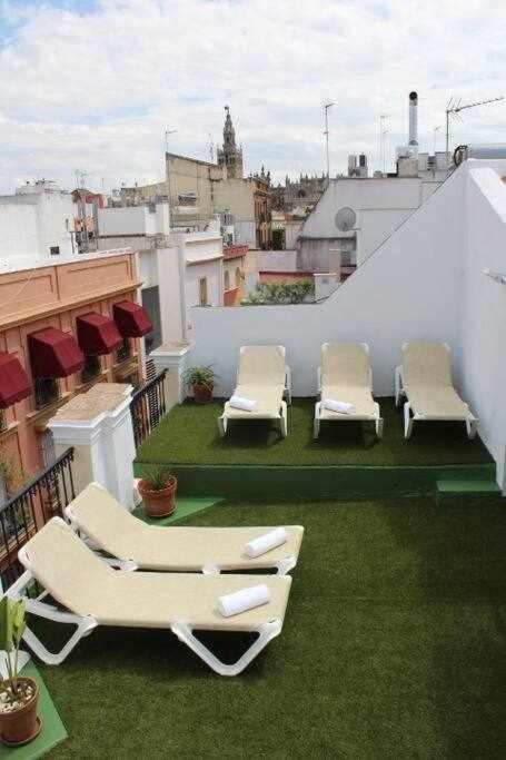 Casa Palacio Del Siglo XVIII En Centro Sevilla Екстериор снимка